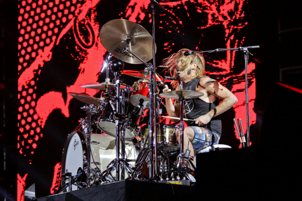 drummer Taylor hawkins 